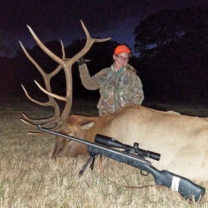 Tyler Sims Hunts 10